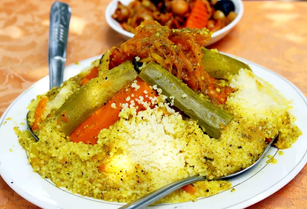 קוסקוס מרוקאי עם ירקות, אוכל במרוקו